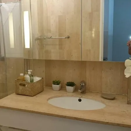 Marina Baie Des Anges 40m², 2 Pieces Apartament *
